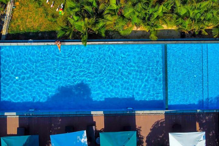 Pool 55 of 72