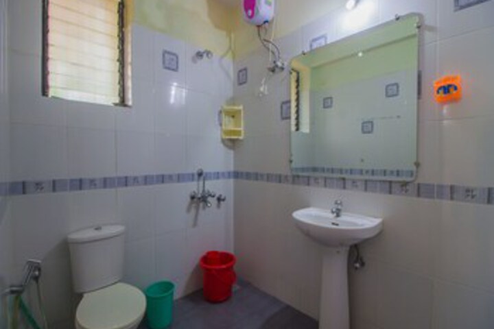 Room 2 of 26