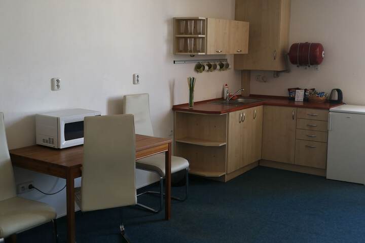 Room 52 of 84