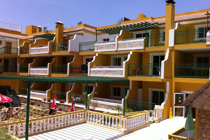 Hotel 42 of 43