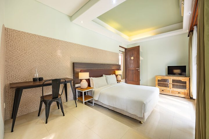 Room 19 of 35
