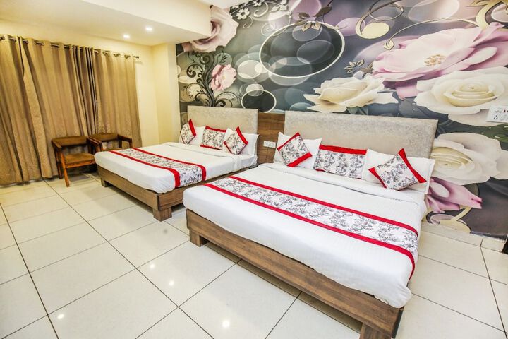 Room 6 of 23