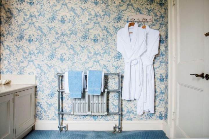 Room 41 of 56