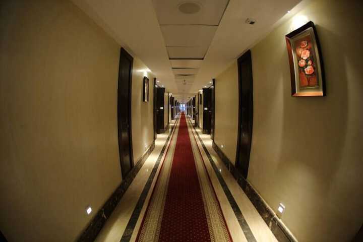 Ballroom/Hall 45 of 49