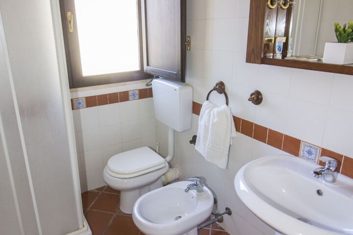 Bathroom Photo