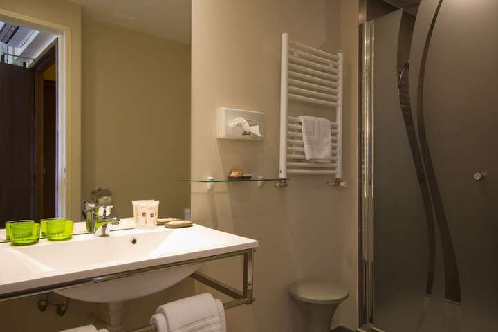 Bath Interior