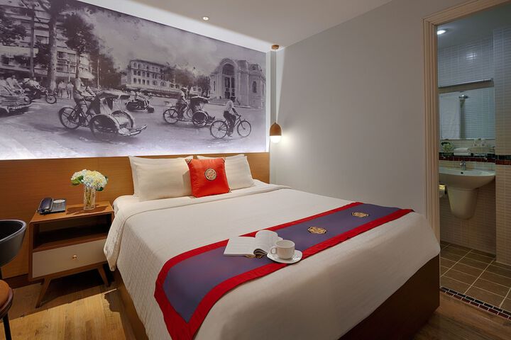 Room 9 of 72