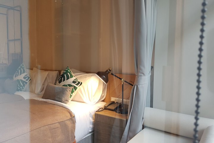 Room 27 of 159