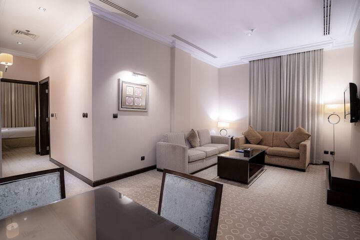 Room 12 of 46