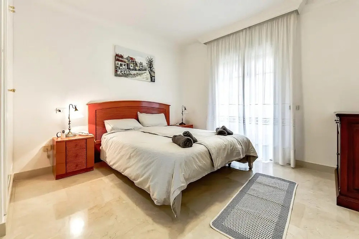 Room 3 of 22