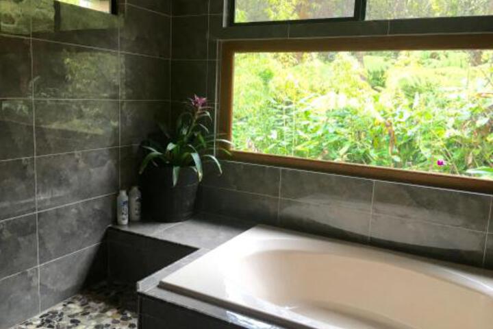 General 2 of 24