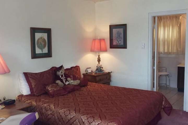 Room 49 of 90