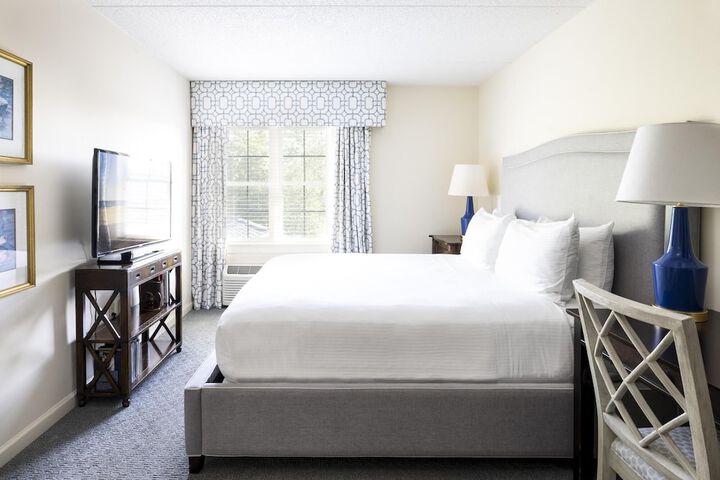 Room 54 of 194