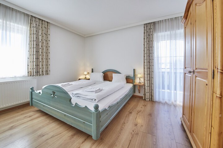 Room 21 of 76