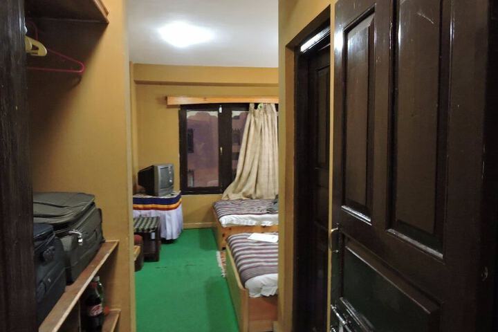 Room 7 of 22