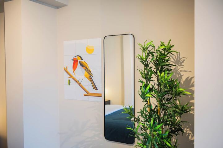 Room 74 of 215