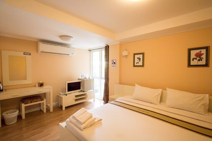 Room 15 of 86