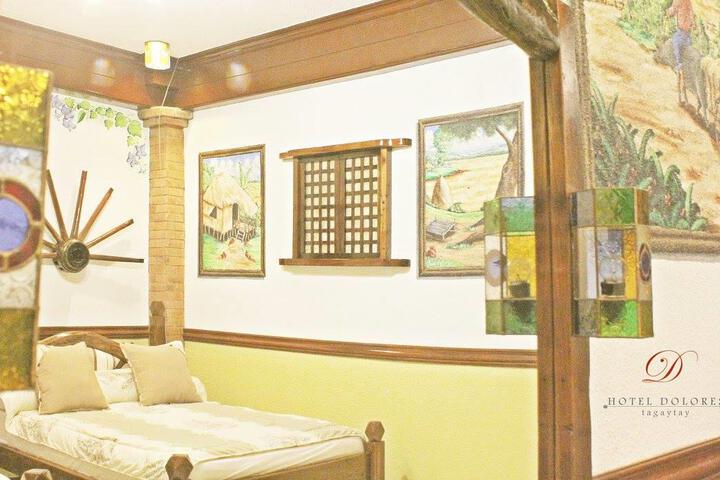 Room 2 of 5