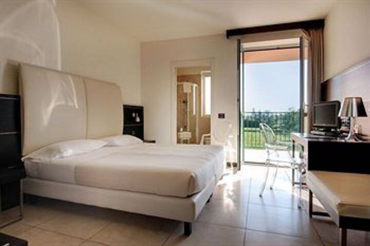 Suite Room
