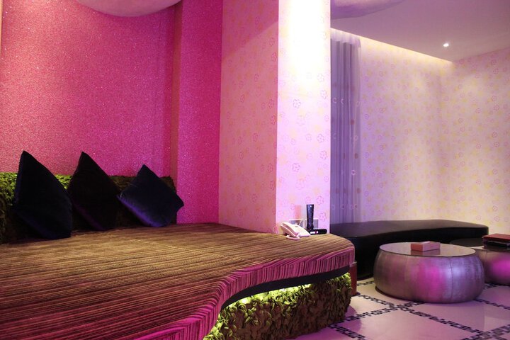 Room 36 of 53