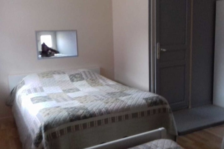 Room 7 of 37