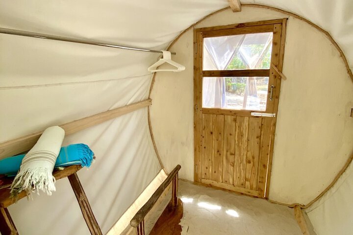 Room 35 of 266