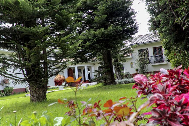 Exterior of Hotel Colomba
