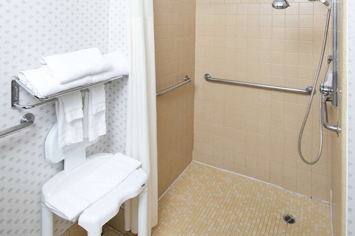 Standard Queen Bed Accessible (5 of 8)