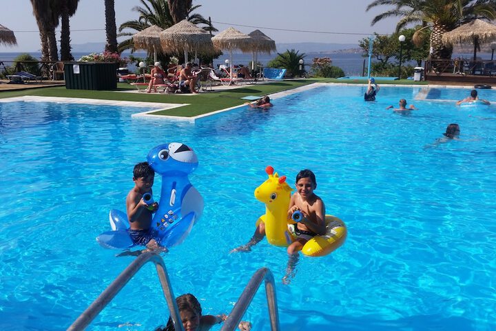 Pool Hotel
