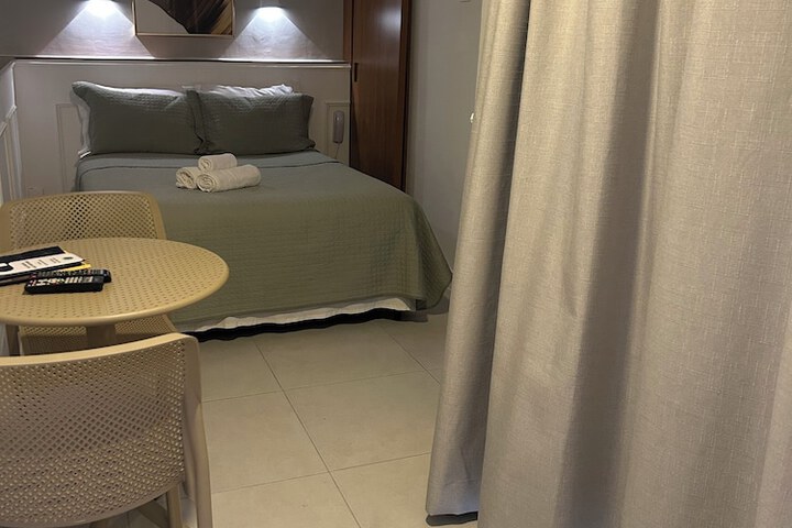 Room 43 of 68