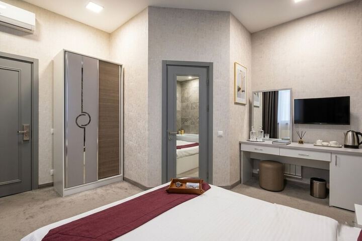 Room 25 of 75