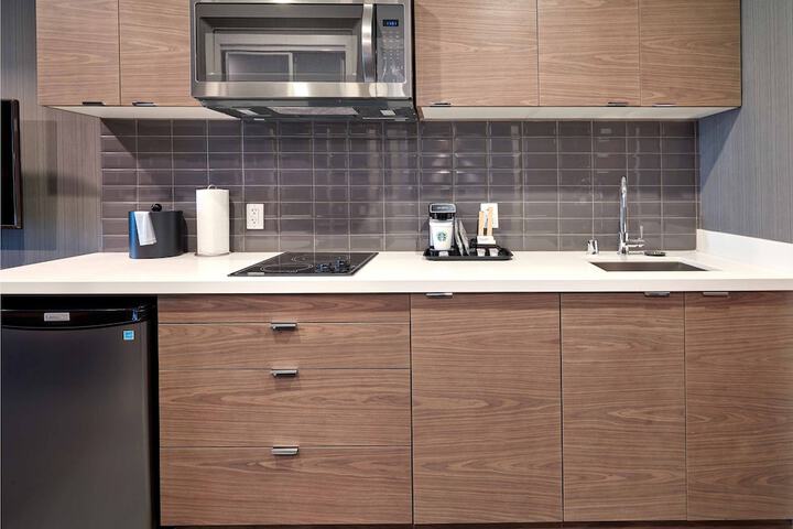 Private kitchenette