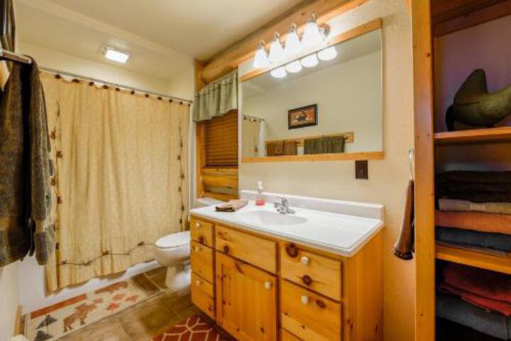 Woodland Lodge in Lead, SD