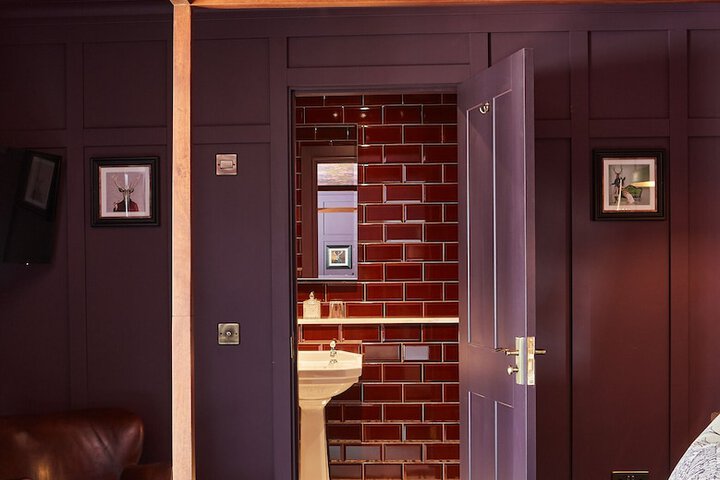 Room 15 of 44