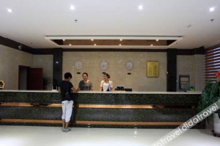 Hotel Interior 11 of 39