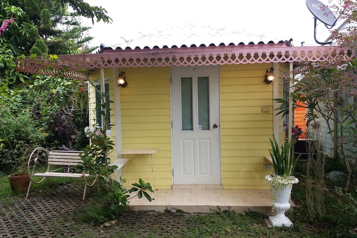 Room 5 of 22