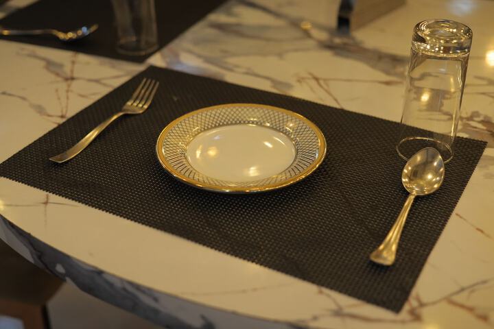 Dining 94 of 140
