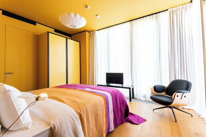 Room 64 of 280