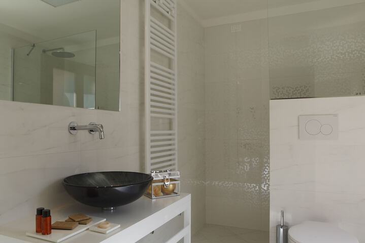 Bath Amenities