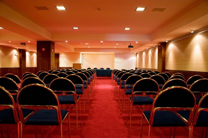 Meeting 52 of 69
