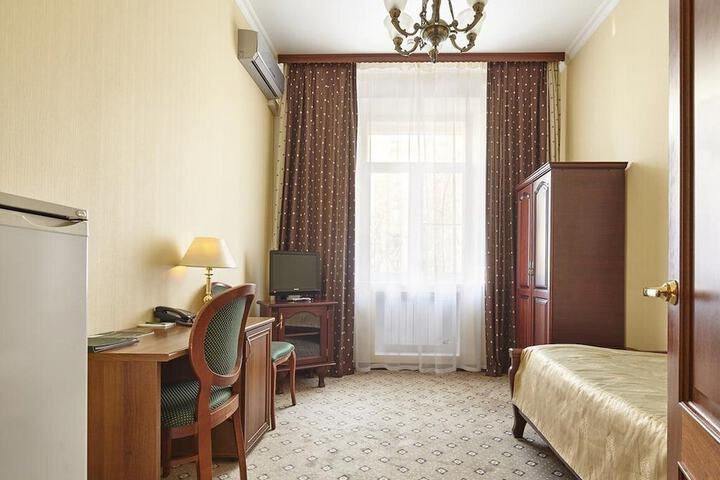 Room 28 of 55