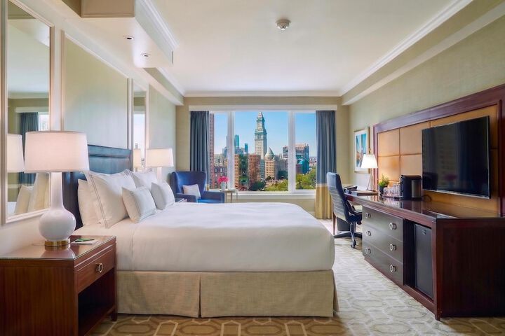 Room 31 of 85