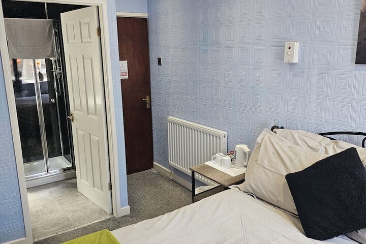 Room 34 of 57