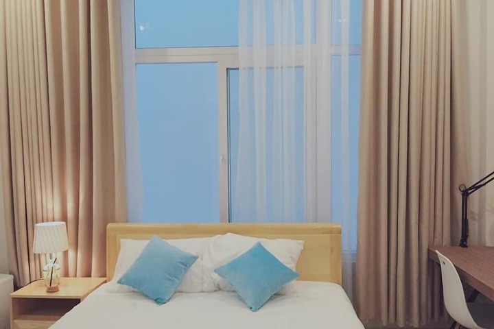 Room 18 of 35