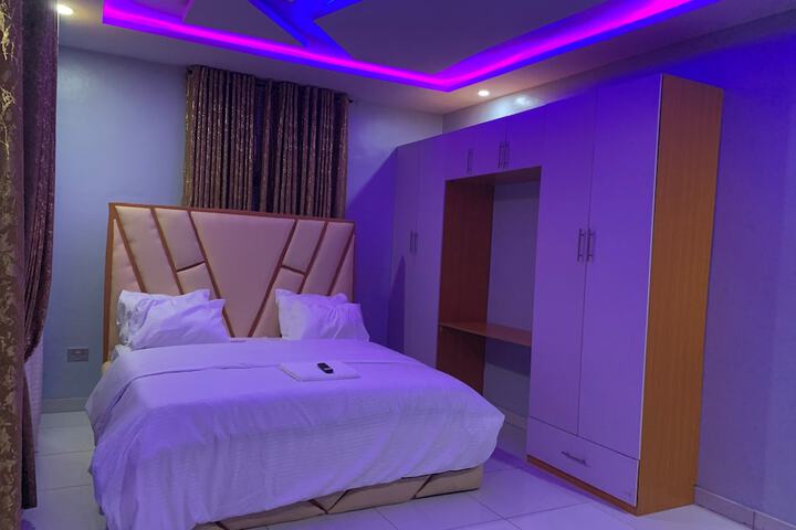 Umbrella Properties Hotel Moniya