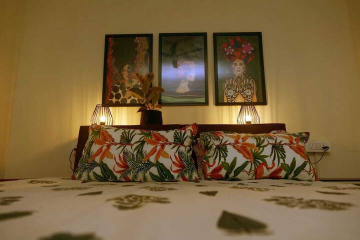 Room 16 of 31
