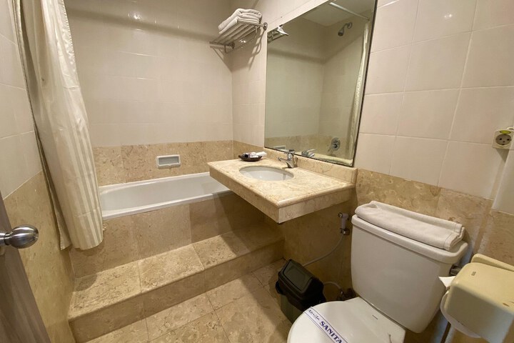 Bathroom Interior Photo