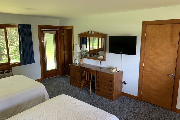 Room 40 of 167