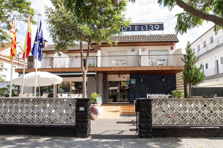 Photo of Hotel 139