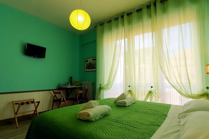 Room 15 of 67
